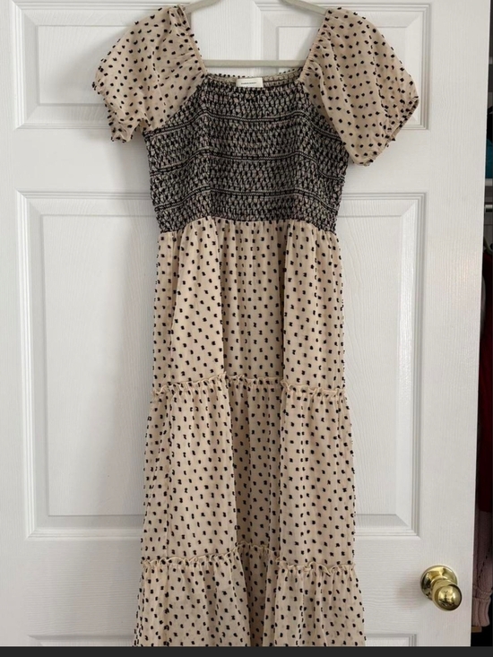 bohme Dresses & Skirts - Bohme Women's Smocked Swiss Clip Dot Tiered Maxi Dress in Beige